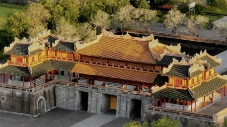 Ngọ Môn Huế từ trên cao