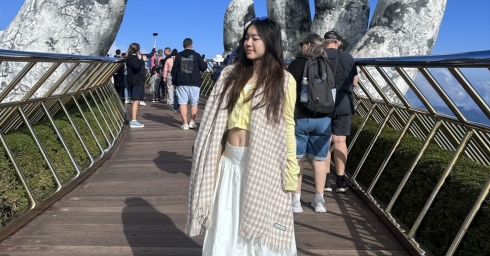 Hình ảnh thực tế Tour Bà Nà Hills Sáng Sớm: Bắt trọn khoảnh khắc Cầu Vàng vắng người, ngắm bình minh & biển mây tĩnh lặng cùng Du lịch Bản Địa Đà Nẵng