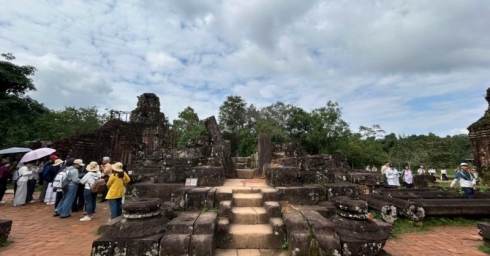 Tour Đà Nẵng – Khám phá Thánh địa Mỹ Sơn cùng Du lịch Bản Địa Đà Nẵng