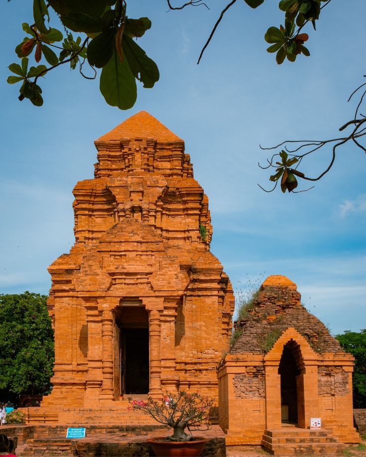 Kiến trúc Khu A Thánh địa Mỹ Sơn