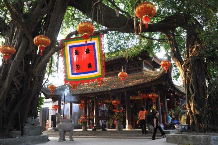 Đền mẫu phố Hiến Hưng Yên
