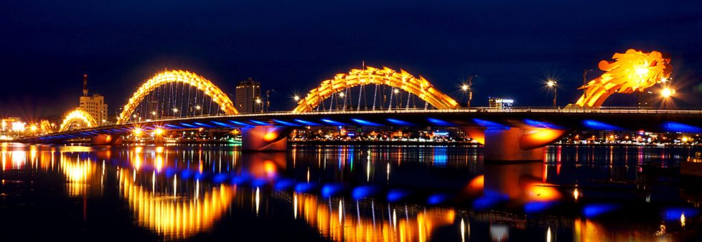 Cầu Rồng và sông Hàn Đà Nẵng về đêm