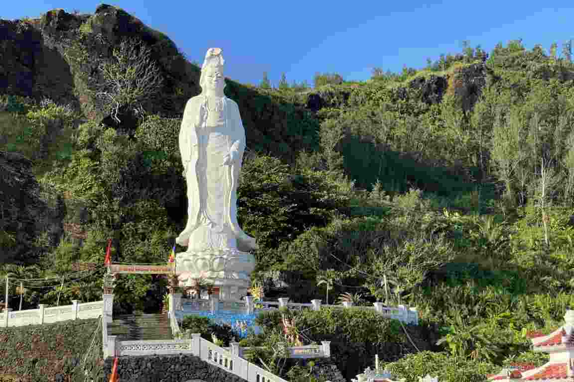 chùa đục lý sơn
