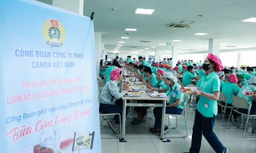 Dịch vụ cơm đoàn cho công ty Đà Nẵng