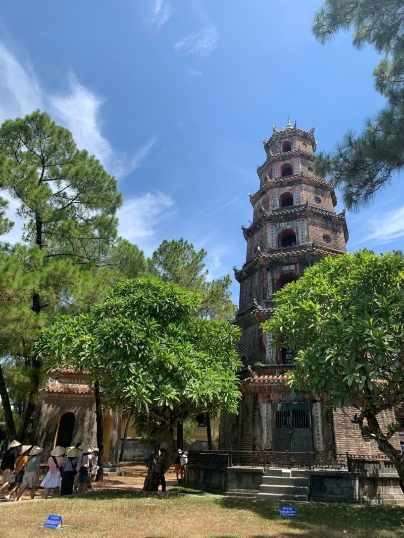 Tháp Phước Duyên - Biểu tượng Chùa Thiên Mụ