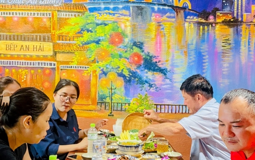 Quán ăn gia đình ở Đà Nẵng – Mâm cơm nhà cho gia đình và nhóm khách tại Bếp An Hải