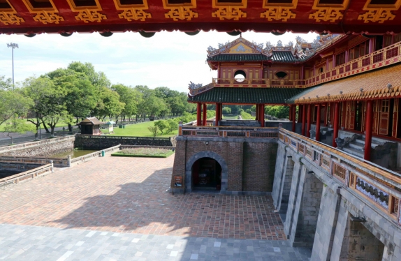 Quảng Trường Ngọ Môn Huế