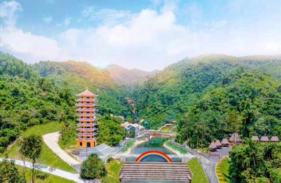 Cổng trời Đông Giang