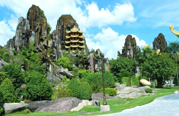 Núi Ngũ Hành Sơn